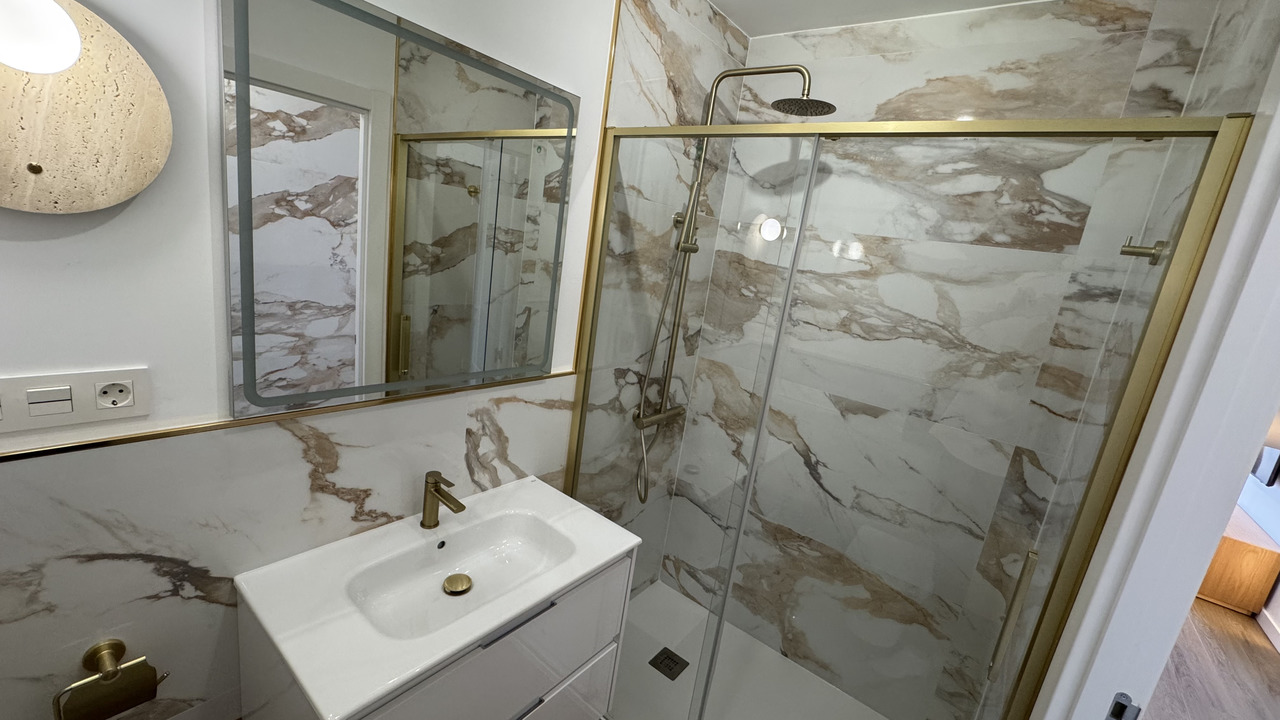 80497D0A-D406-45A9-AFAC-6AAD9F6D2CA2_xlarge Penthouse in Punta Prima, Alicante