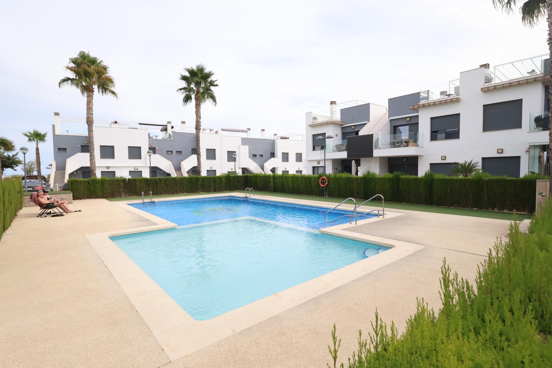 9-20 Bungalow in Pilar de La Horadada, Alicante