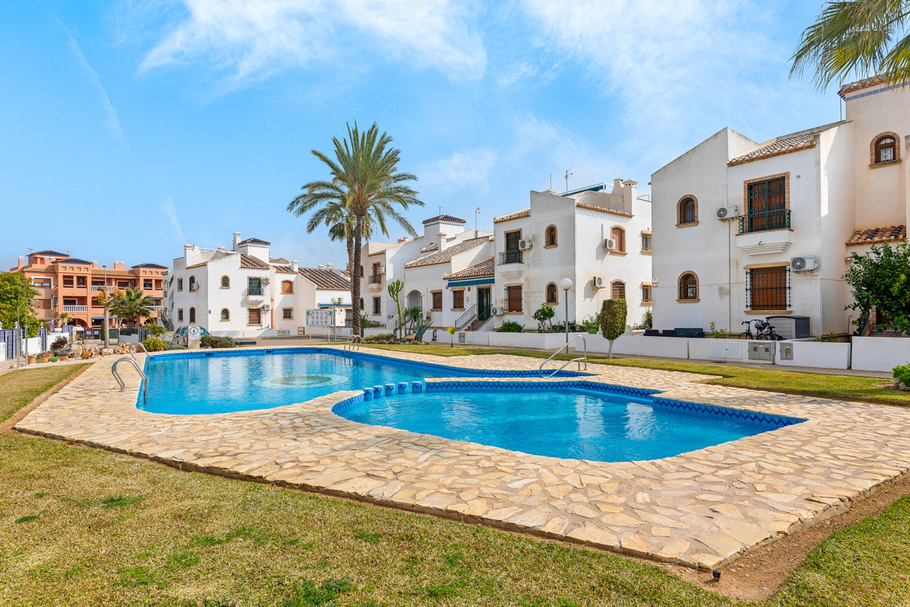 BAJA_RESOLUCION-2_xlarge Penthouse in Villamartin, Alicante