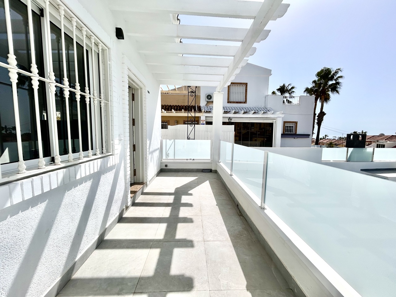 IMG_3665_xlarge Villa in Villamartin, Alicante