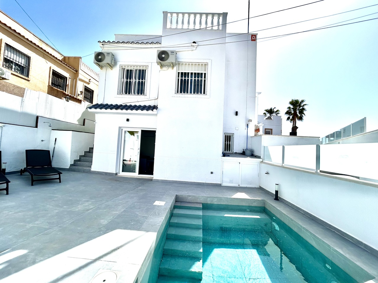IMG_3681_xlarge Villa in Villamartin, Alicante
