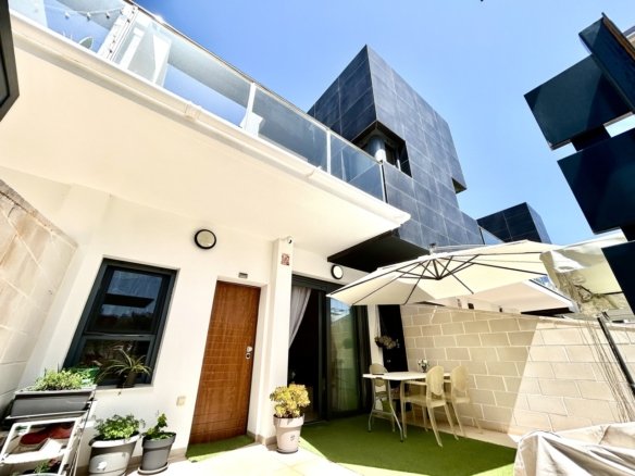 Town House for sale in Los Dolses