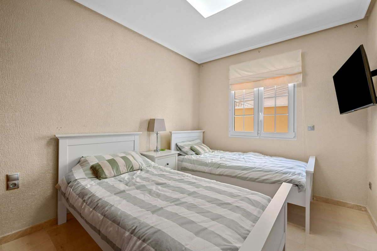 ShowFeedImage Apartment in Cabo Roig, Alicante