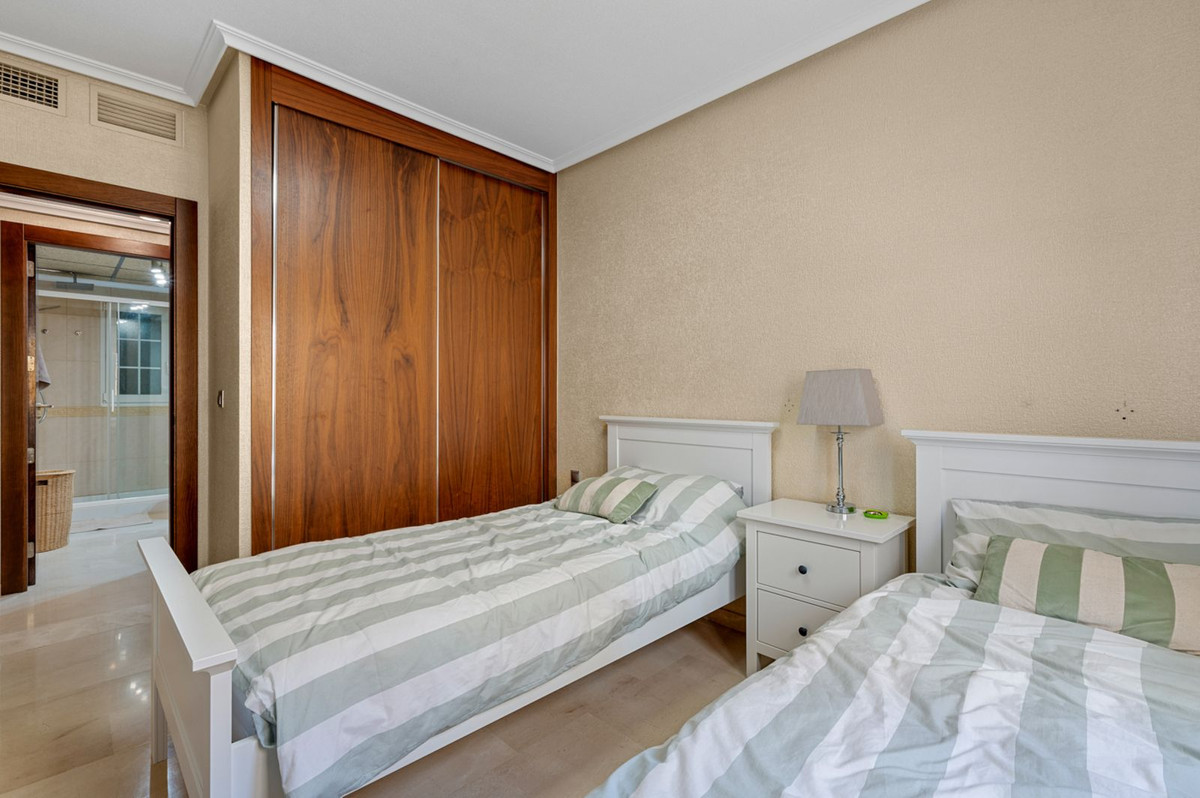 ShowFeedImage Apartment in Cabo Roig, Alicante