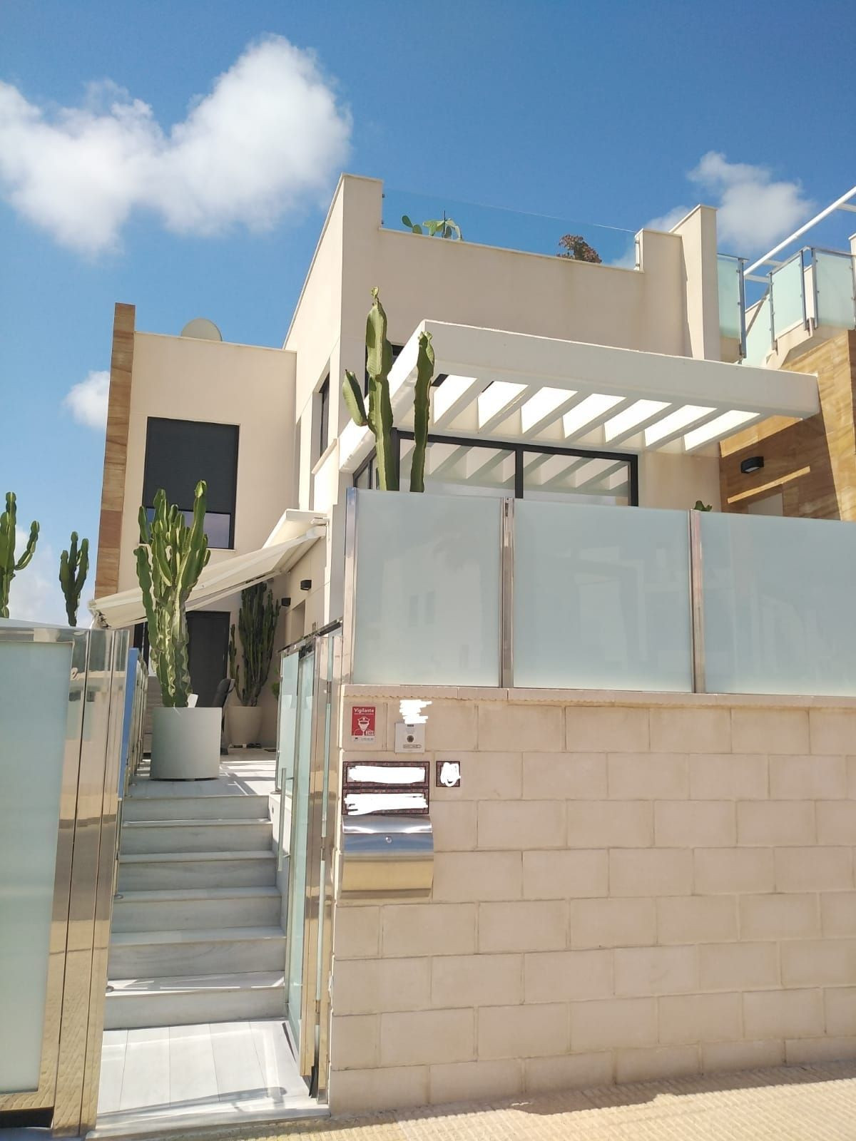 ShowFeedImage-15.jpg Villa for sale in Orihuela Costa