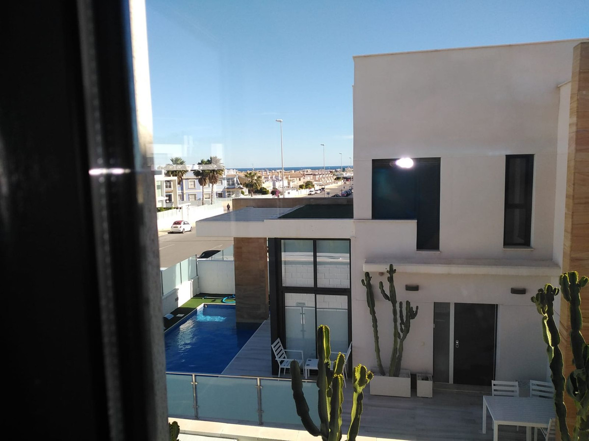 ShowFeedImage Villa in Orihuela Costa, Alicante