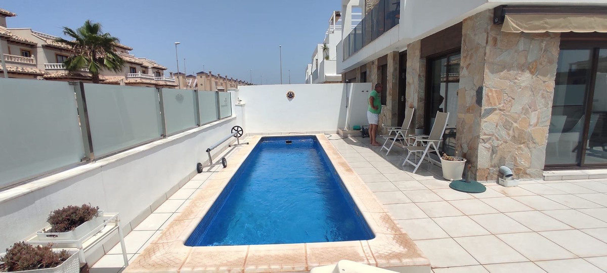 ShowFeedImage Alicante – Sunrise Dream Properties