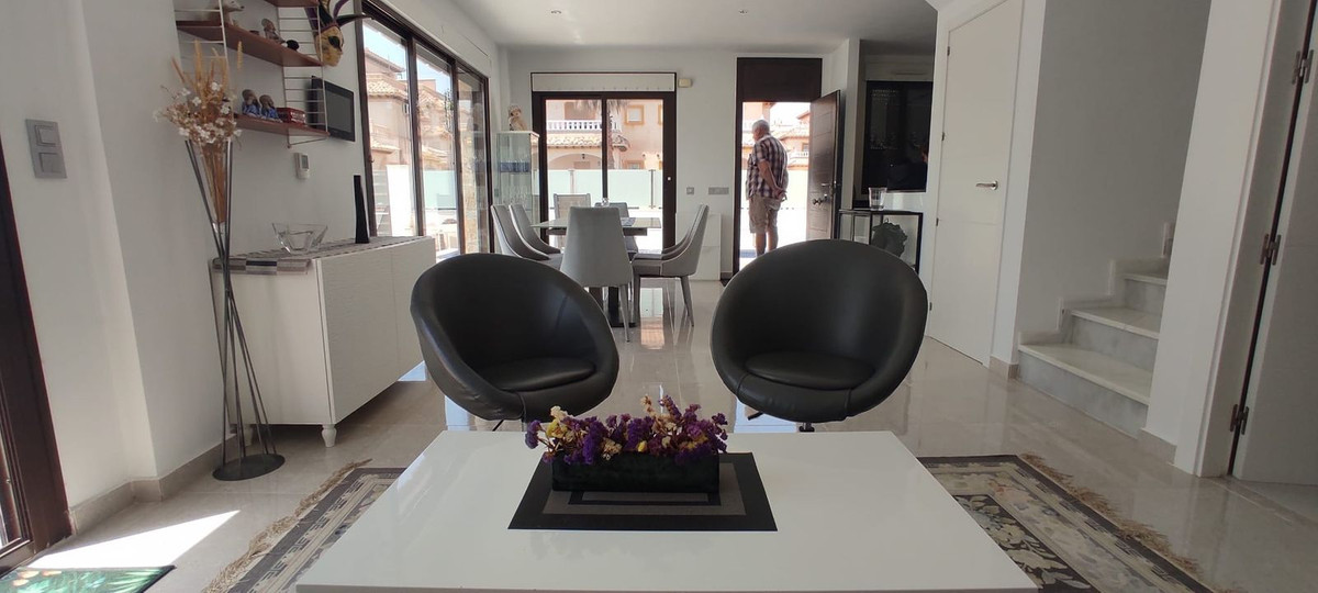ShowFeedImage Villa in Orihuela Costa, Alicante