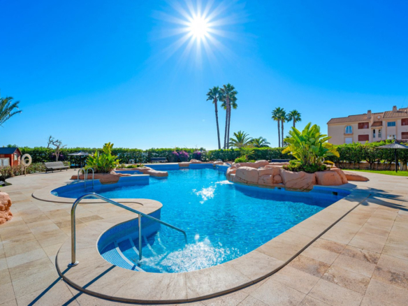 Apartment for sale in Cabo Roig