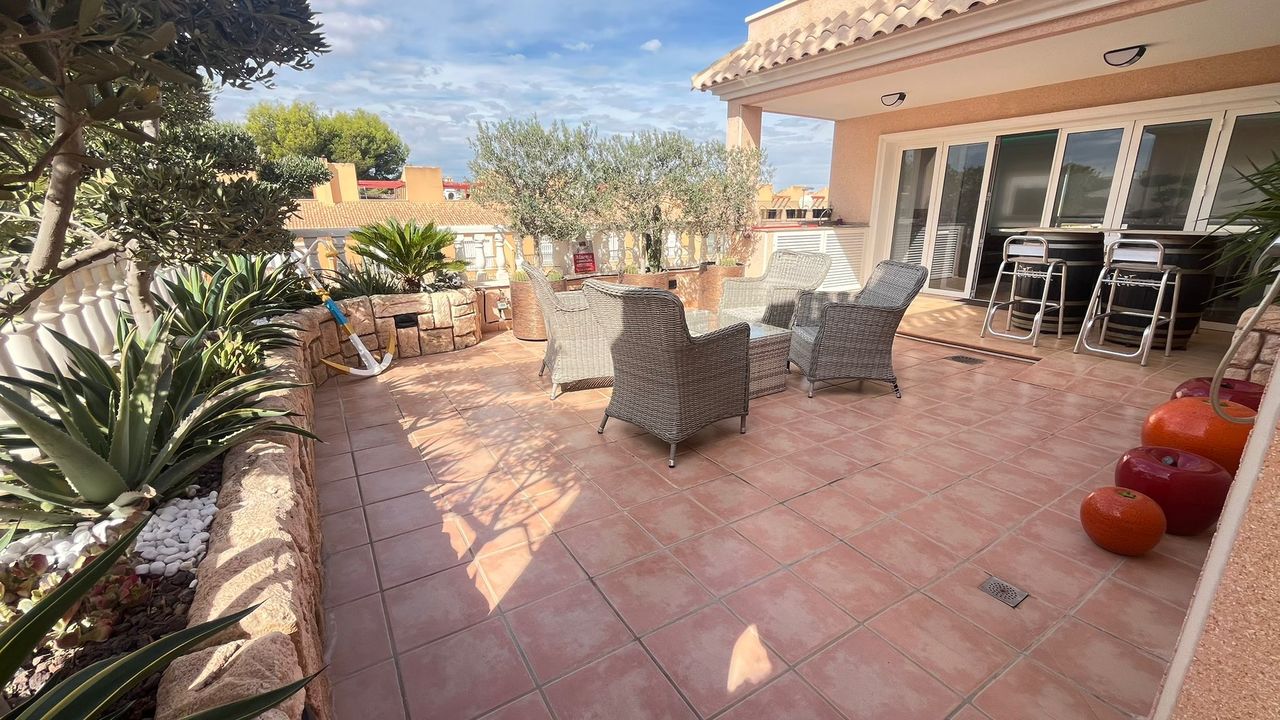 WhatsApp_Image_2024-10-12_at_20.02.36__1__xlarge Apartment in Los Dolses, Alicante