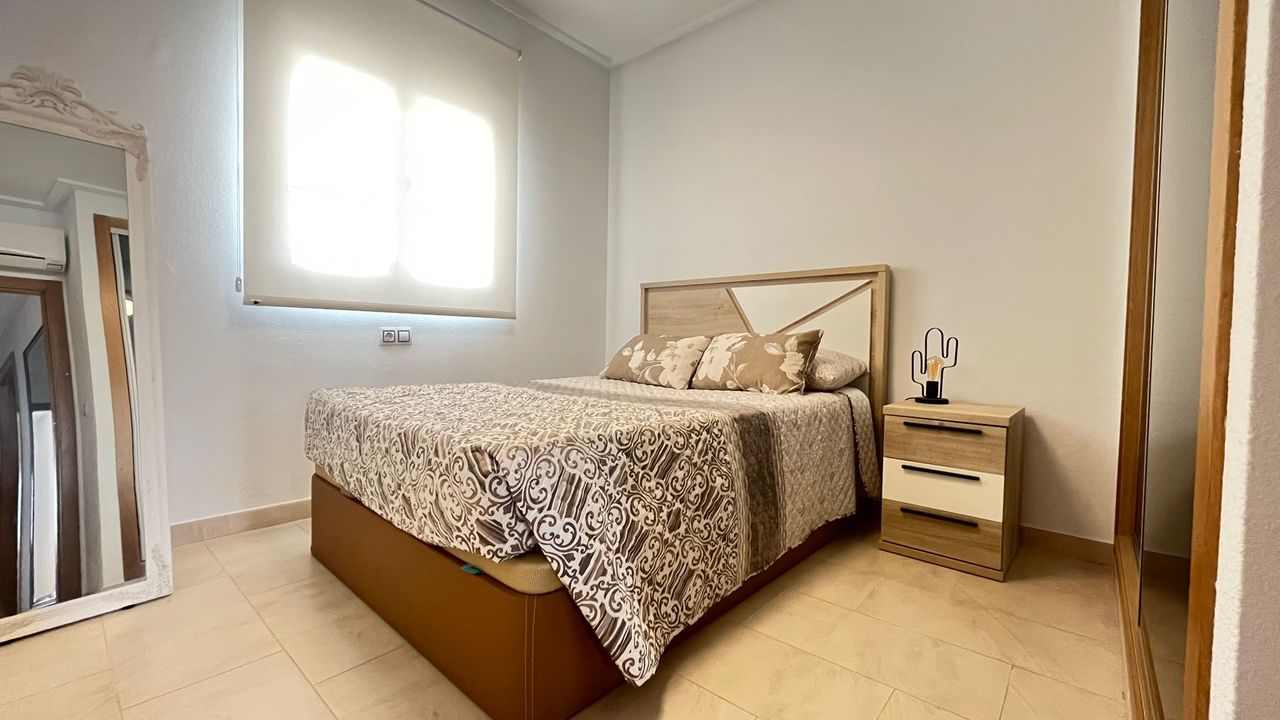 WhatsApp_Image_2024-10-12_at_20.02.43__2__xlarge Apartment in Los Dolses, Alicante