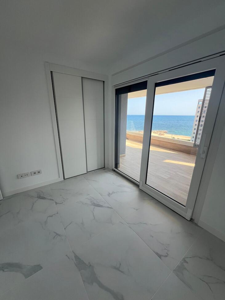 apartment-punta-prima-c220-11 Apartment in Punta Prima, Alicante
