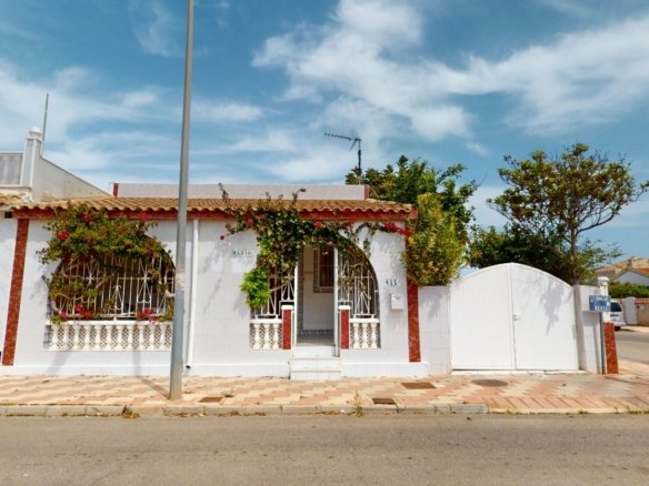 Bungalow for sale in Los Narejos