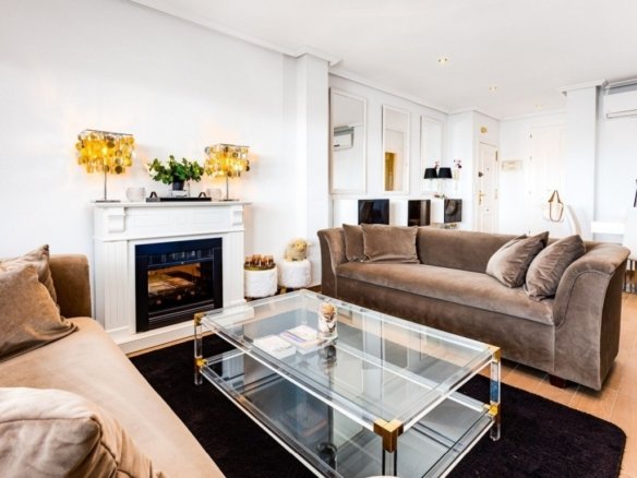 Penthouse for sale in Lomas De Campoamor