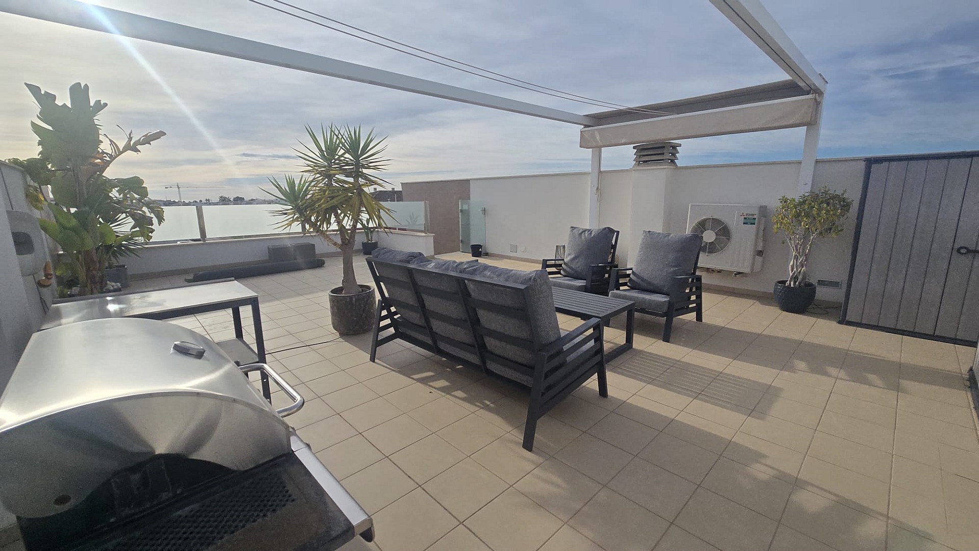 g_dyfgxe5cb2mfrmr2m5jt Penthouse in Pilar de La Horadada, Alicante