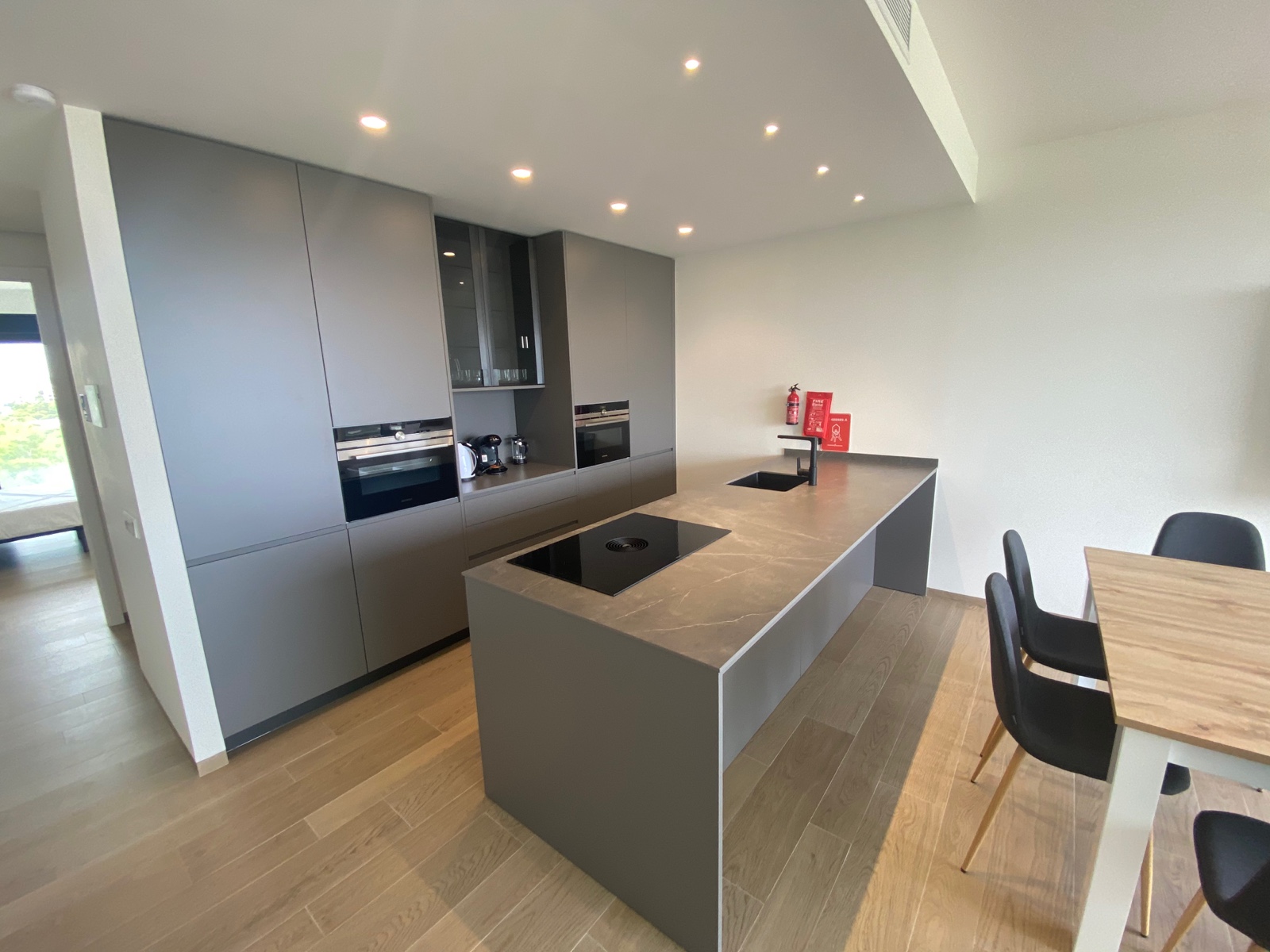 o_1gbvpca321atq7q813a06d24tm4t Apartment in Las Colinas Golf, Alicante