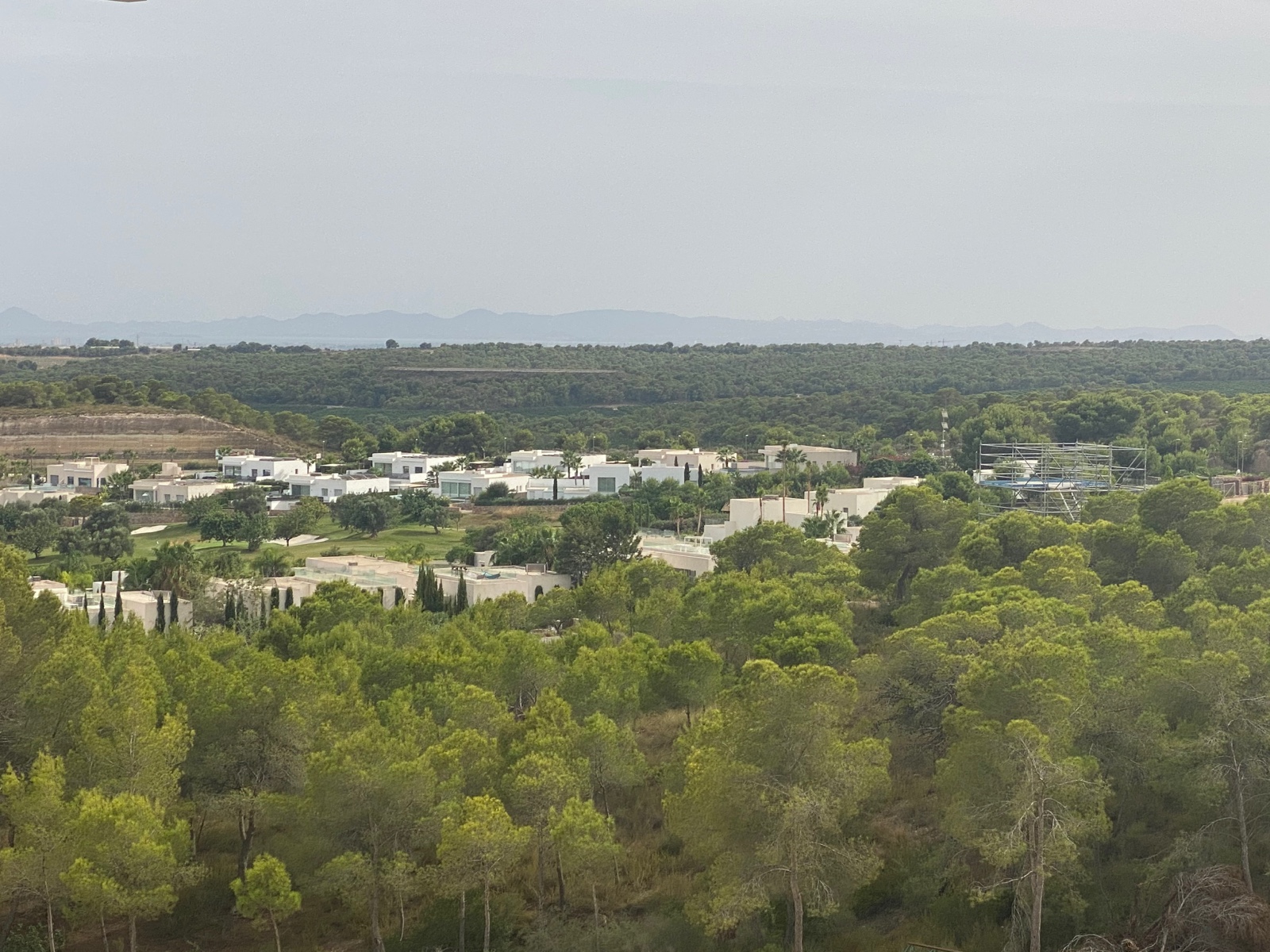 o_1gbvpca339bou1km61ocf10lg60 Apartment in Las Colinas Golf, Alicante