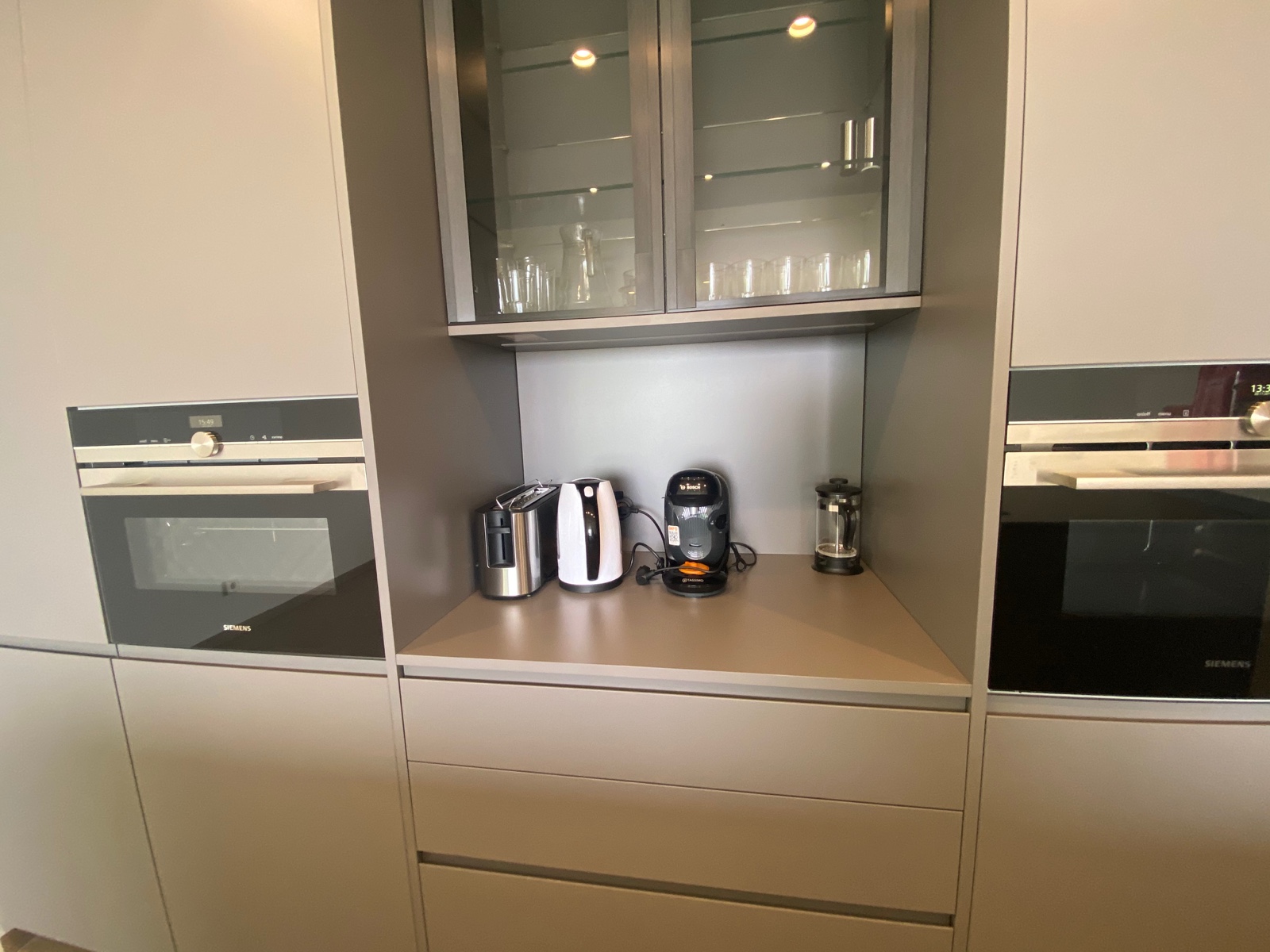 o_1gbvpca339jl1jn4f9e11la186a53 Apartment in Las Colinas Golf, Alicante