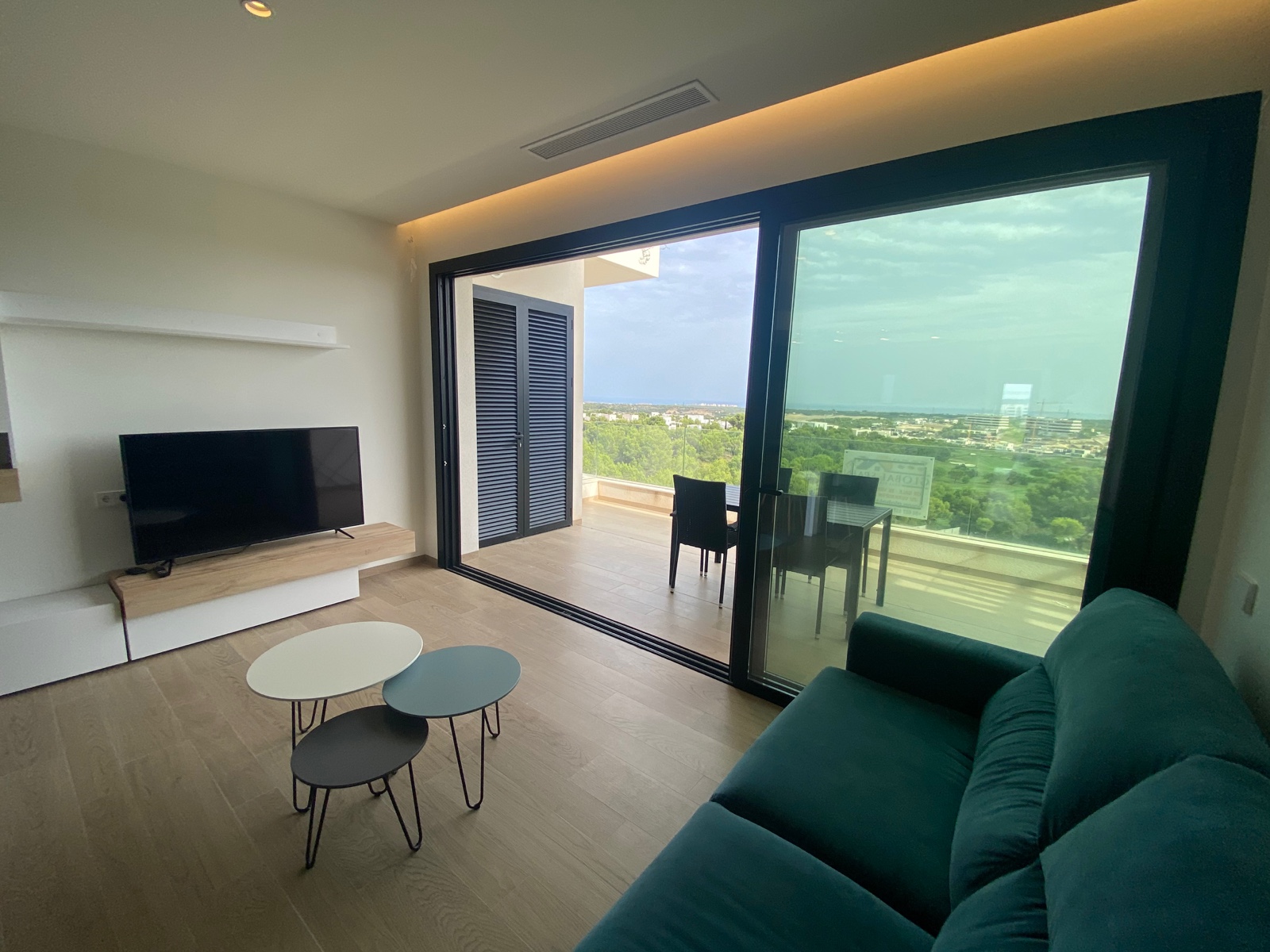 o_1gbvpca33l6u1goo1ic34ilrf45a Apartment in Las Colinas Golf, Alicante