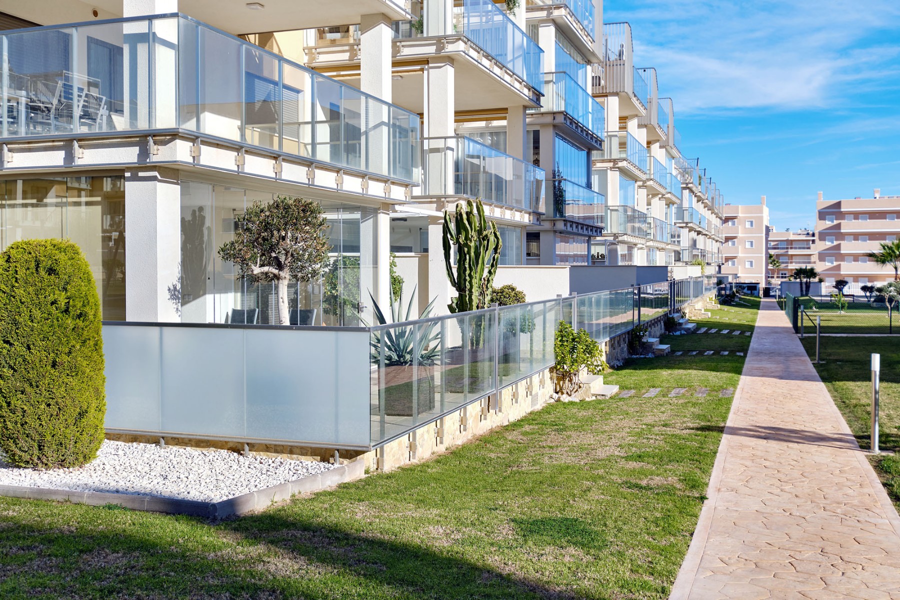 o_1hgftthsnn499nd1he61cft11hp4e Apartment in Orihuela Costa, Alicante