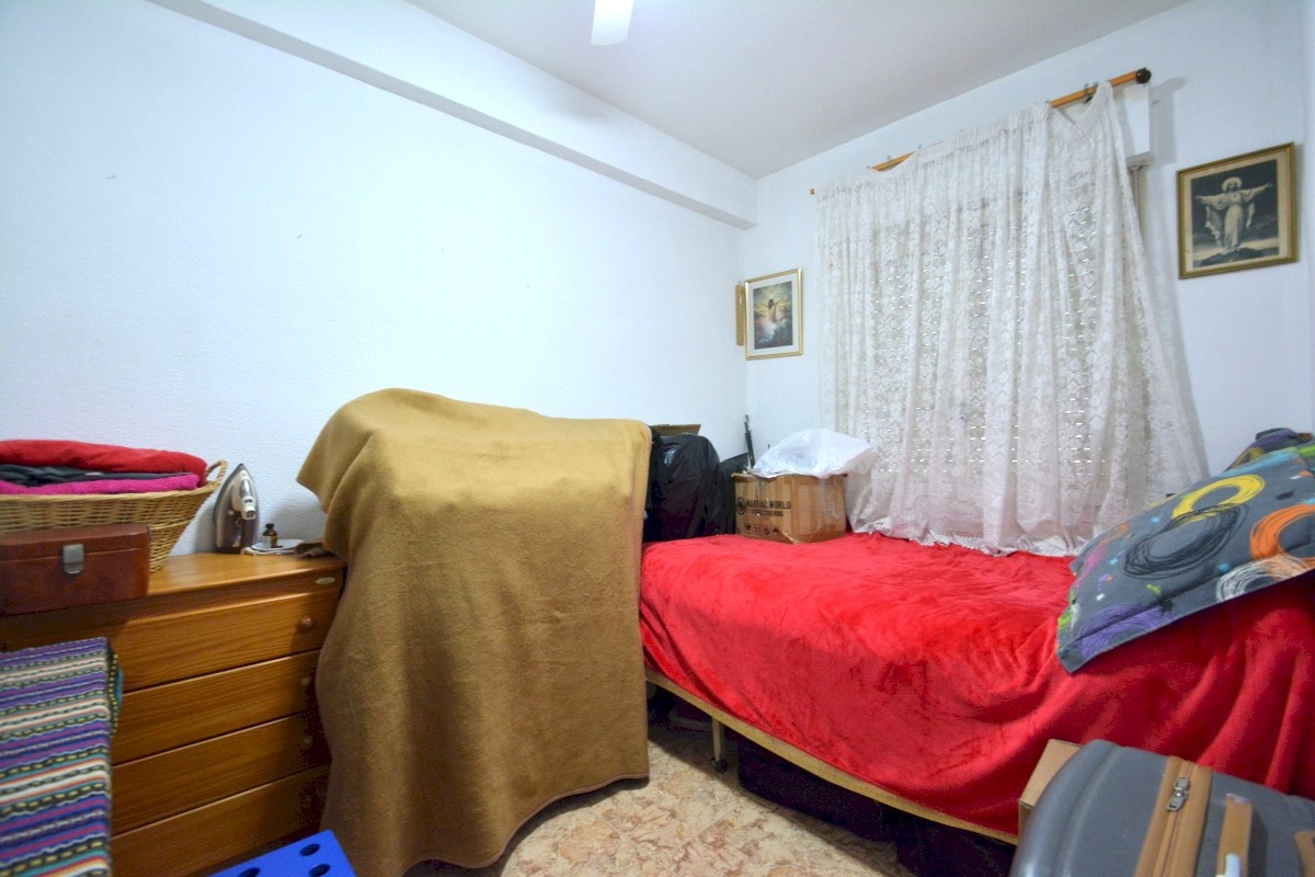 o_1hq2vt2851bl0n1d4i5kv013212k Town House in Guardamar del Segura, Alicante