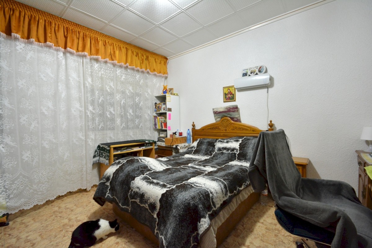 o_1hq2vt2851e2iub5mviasf1r4p2o Town House in Guardamar del Segura, Alicante