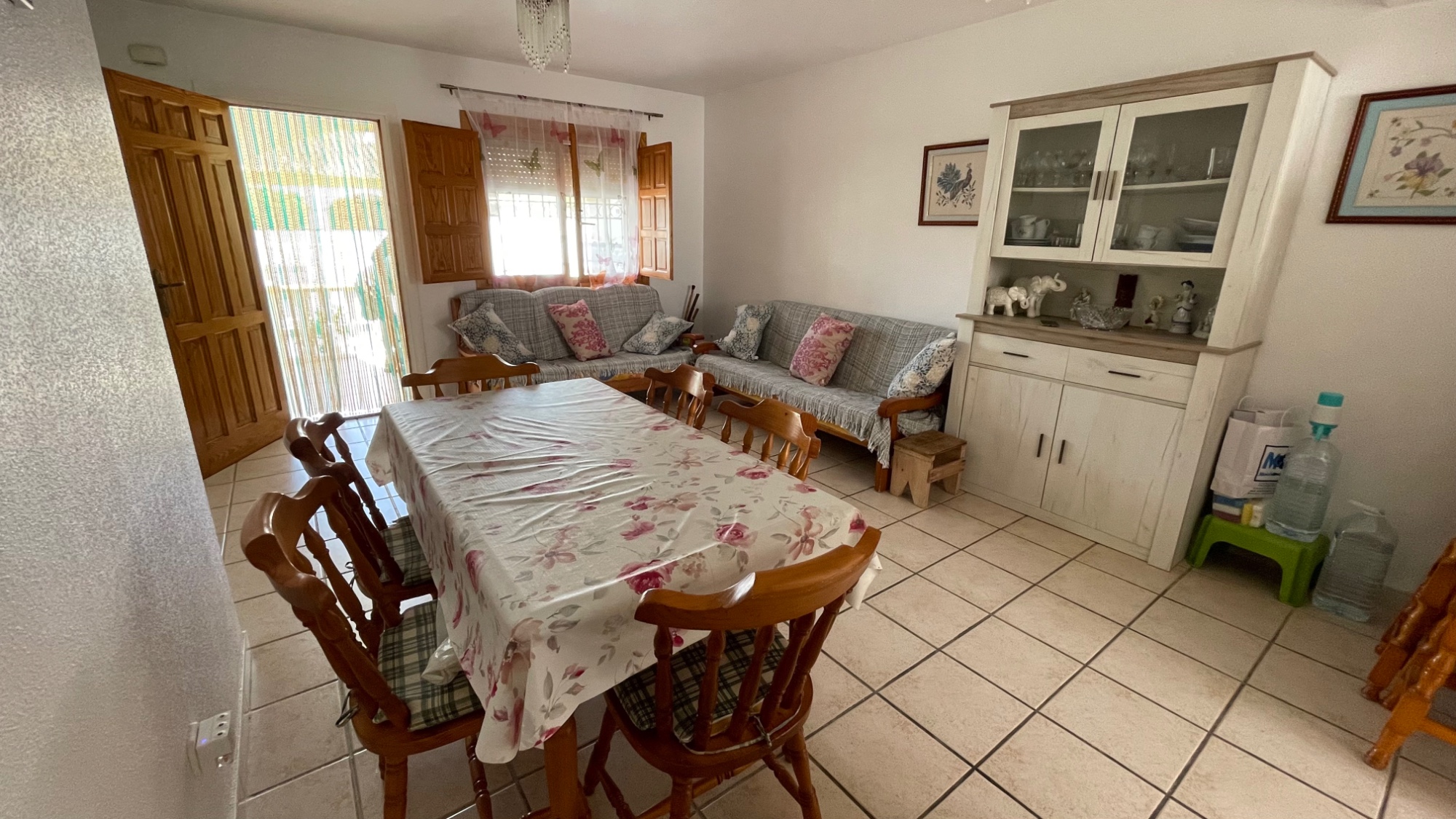 o_1iu3n55fb1ctj8rf1f9d1ev61afo2q Town House in Torre de La Horadada, Alicante