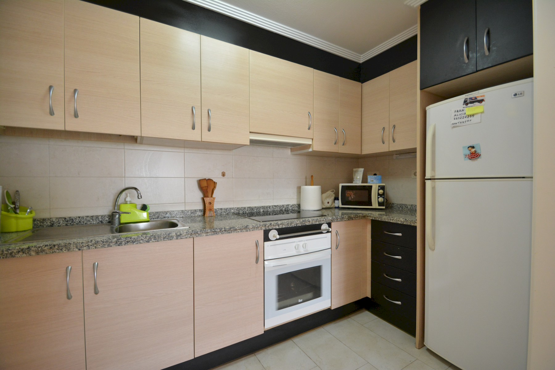 o_1j4phlc7u1lb8m7j1ai9il19ud3h Apartment in Guardamar del Segura, Alicante