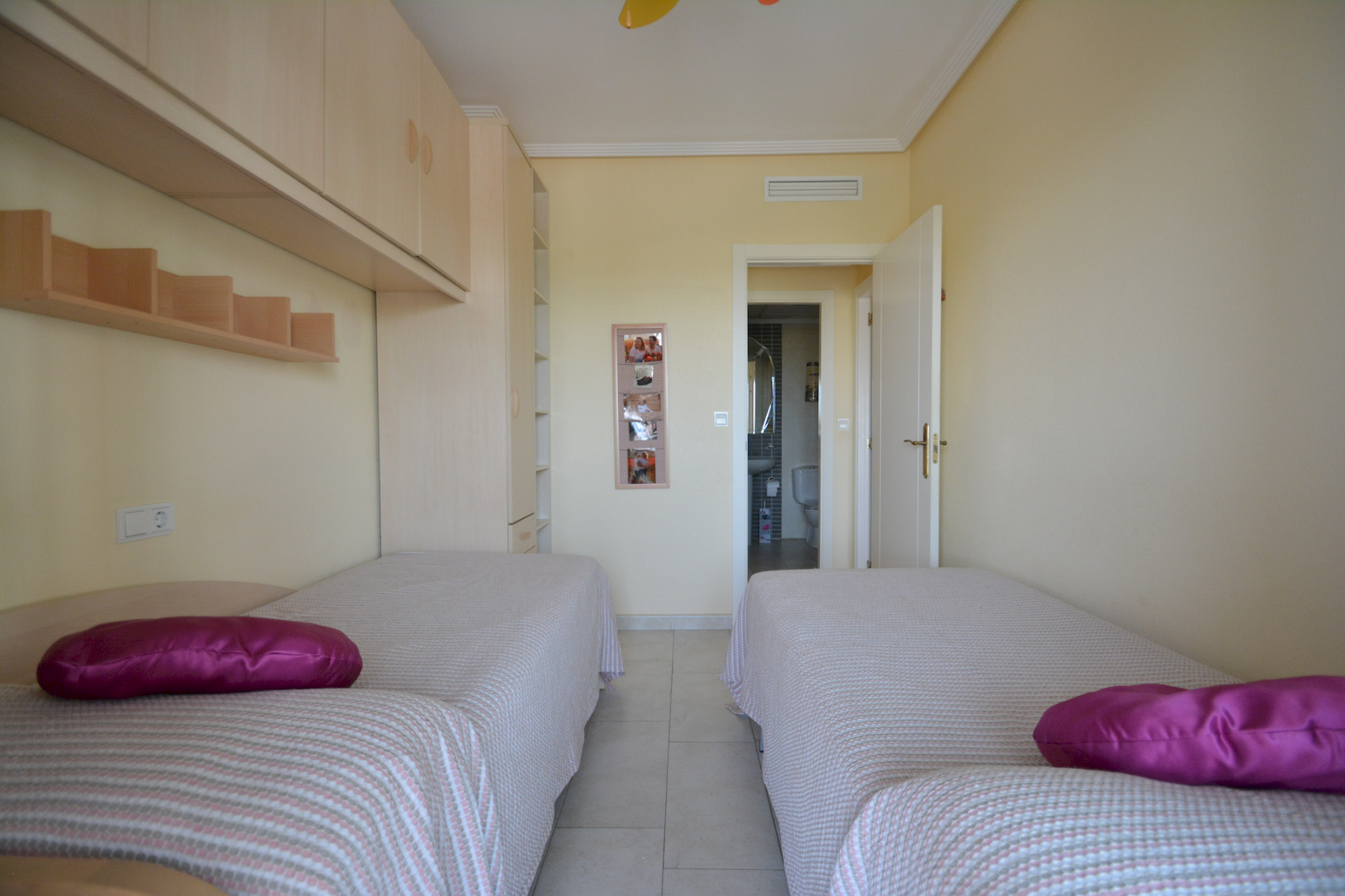 o_1j4phlc7u6krp5319ml131rvu32j Apartment in Guardamar del Segura, Alicante