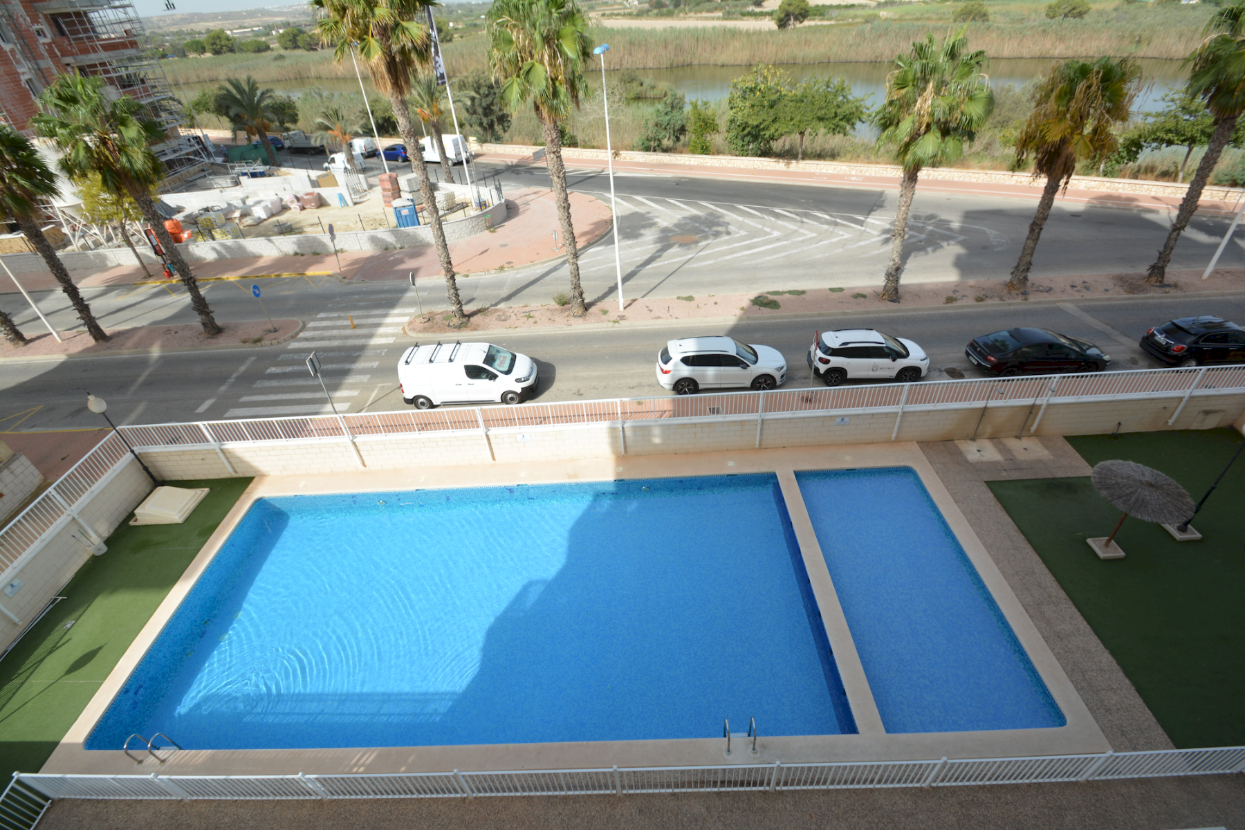 o_1j4phlc7ur3g14cv1kciajirst38 Apartment in Guardamar del Segura, Alicante