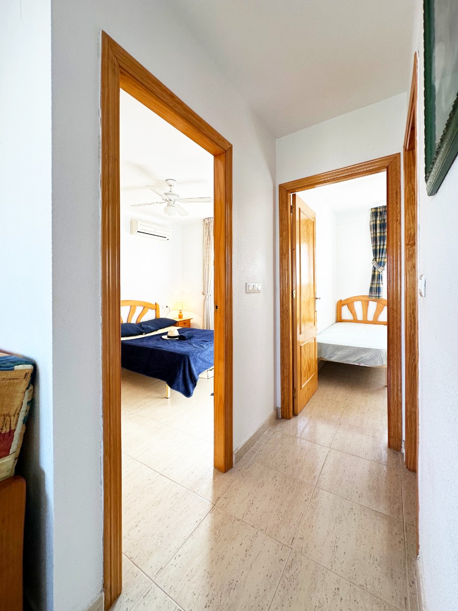o_1j6akqtrhu9515op1io61l8kmtn2r Bungalow in San Miguel de Salinas, Alicante