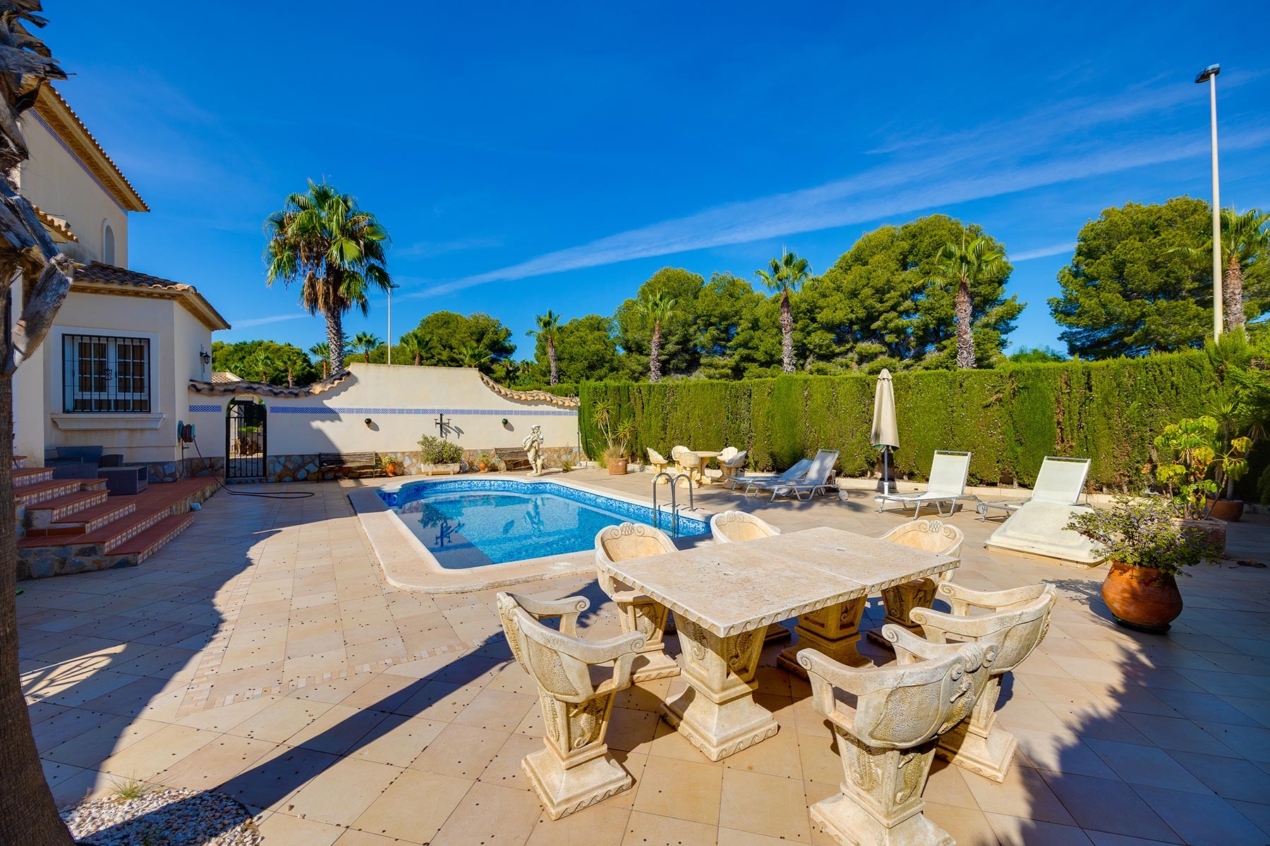 o_1j6fcnldn178sc70n4d18k61fbk3m Villa in Orihuela Costa, Alicante