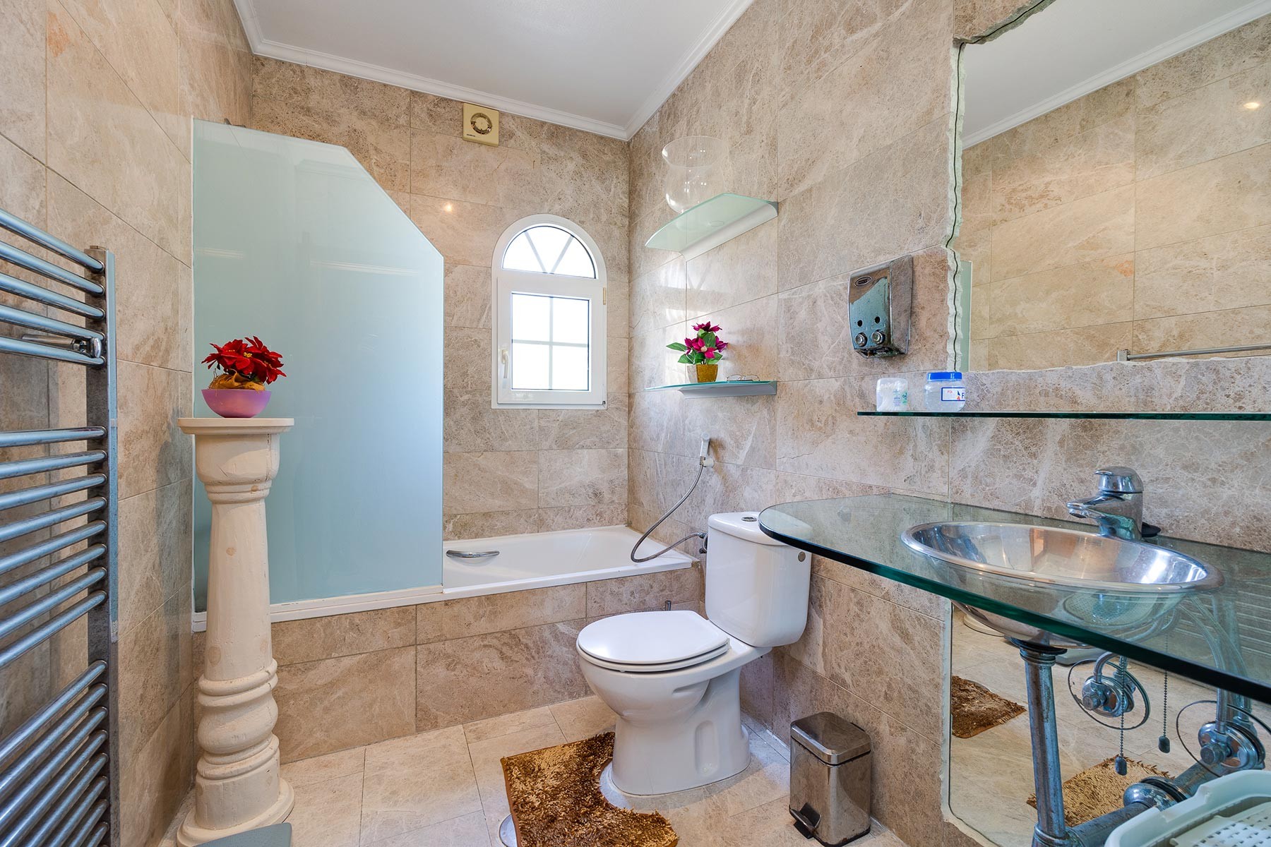 o_1j6fcnldn1cbk1nqvus48448ag3d Villa in Orihuela Costa, Alicante