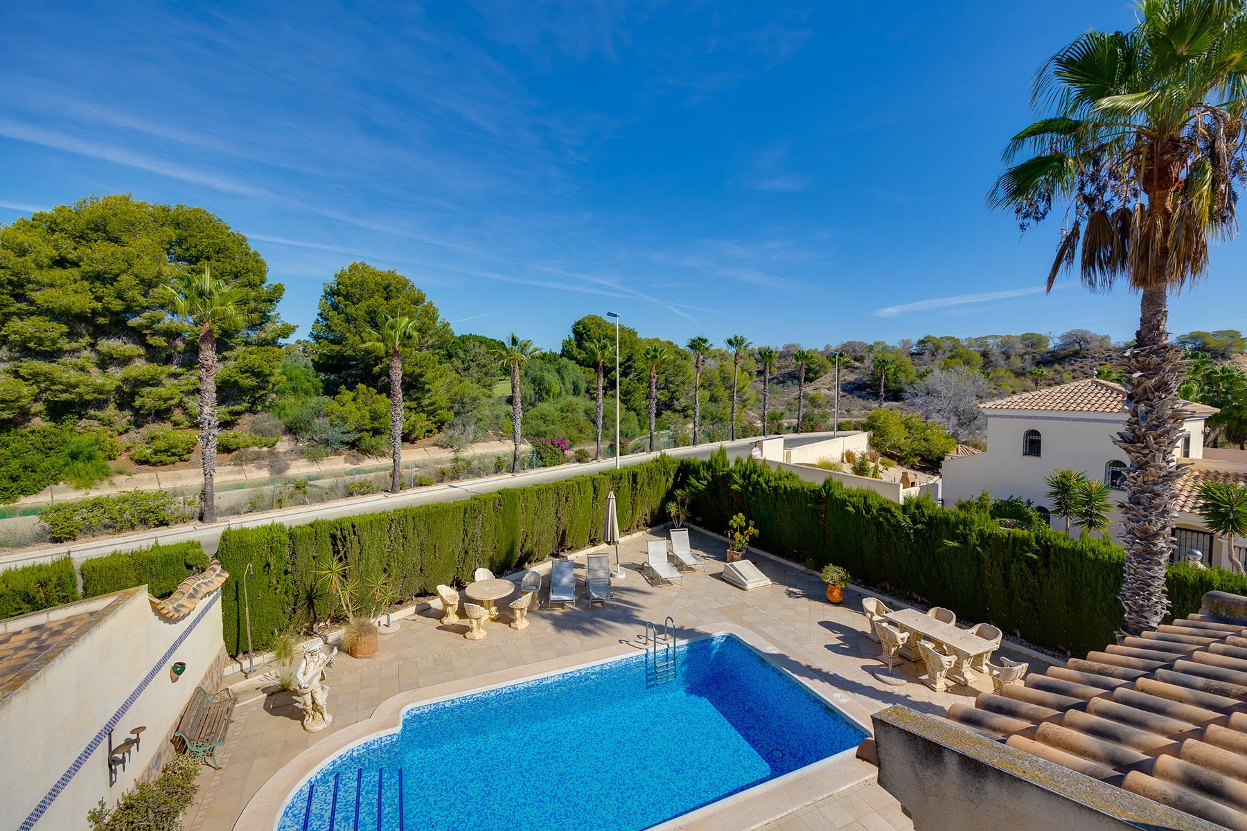 o_1j6fcnldnjj1kl26lrp4l1bso3h Villa in Orihuela Costa, Alicante