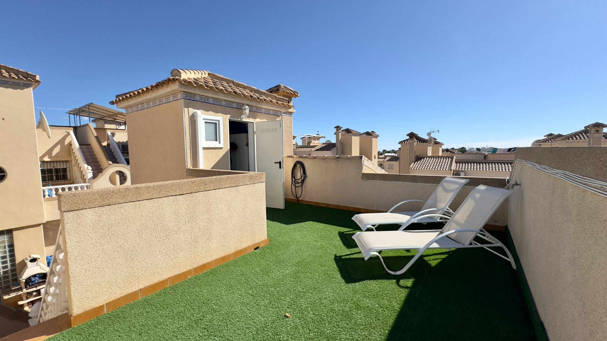 o_1j9cven371tcn1nm71c5badrqr32g Villa in Orihuela Costa, Alicante