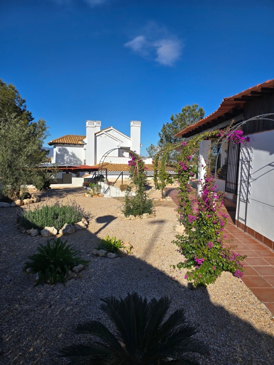 o_1jfbds30pkiv1osi90hjme1sgk31 Villa in Fuente Alamo, Murcia