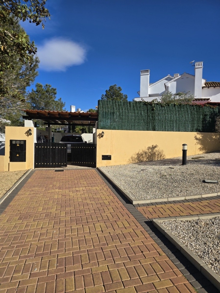 o_1jfbds30q1ujpe7f1jut1s4j1c7137 Villa in Fuente Alamo, Murcia