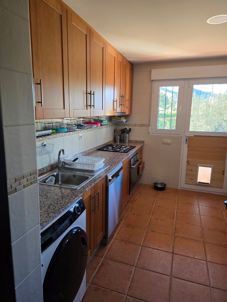 o_1jfbds30qh871qjhql01rd3nee3a Villa in Fuente Alamo, Murcia
