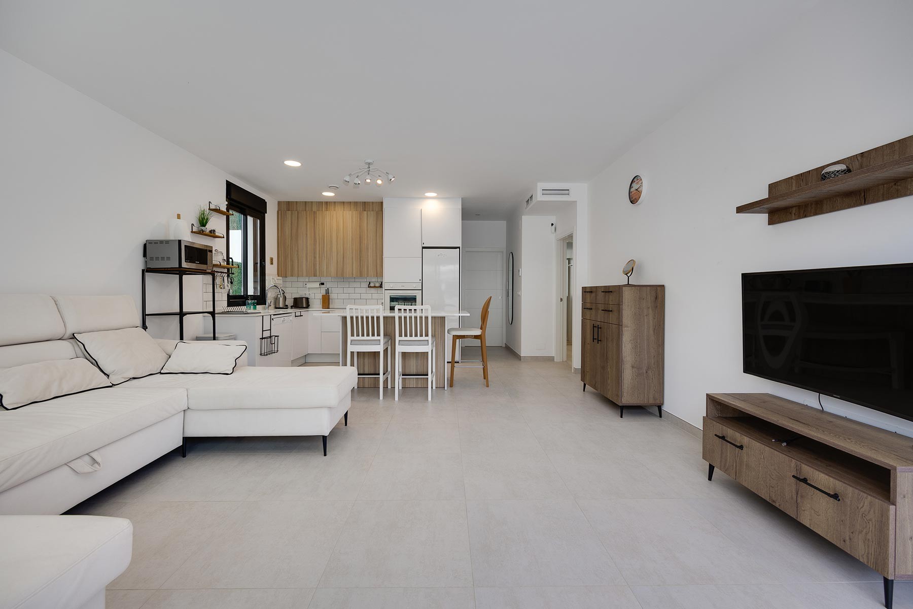 o_1jfvrtu941u484n84k6169fk862v Villa in Pinar de Campoverde, Alicante