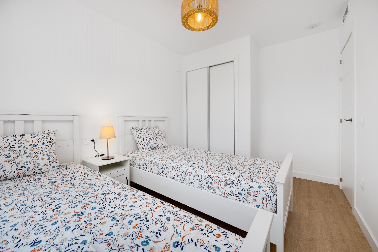 o_1jgfslb8r1c53glv2fulhp14rv2k Penthouse in Villamartin, Alicante