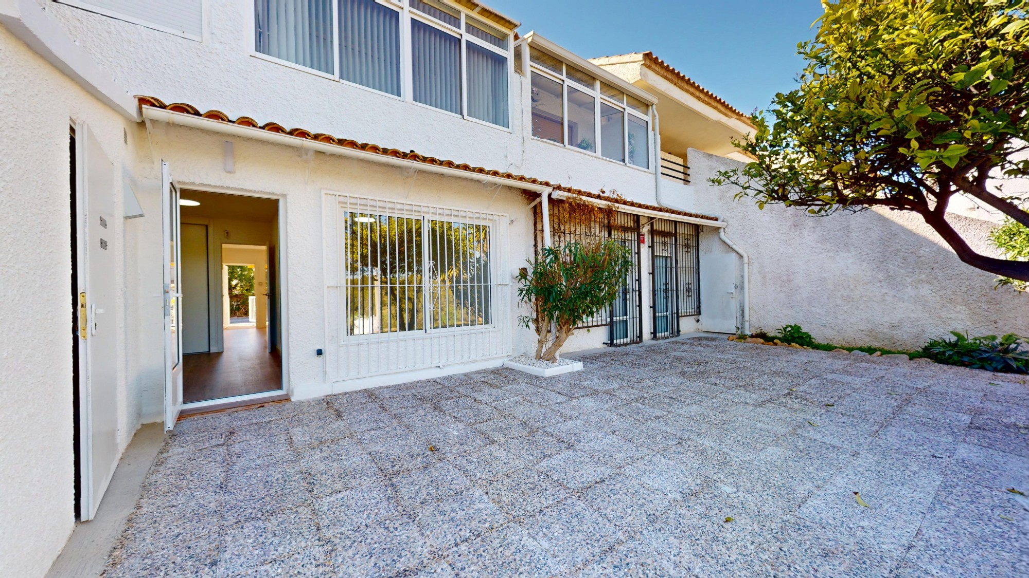 o_1jkdp374l195s1pri1nbhsvbg8q3u Bungalow in Villamartin, Alicante