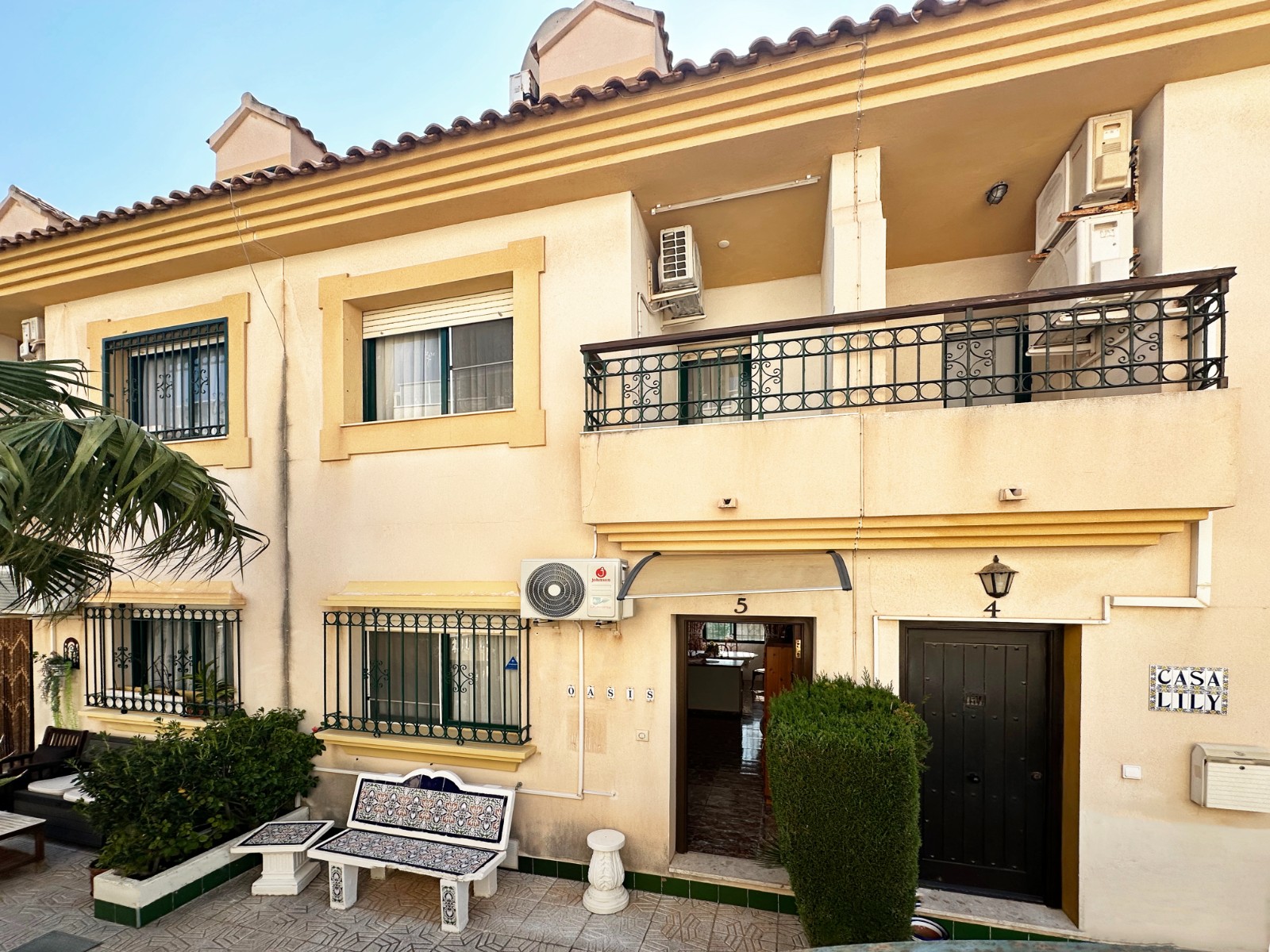 o_1jkg65oco1b1a15dm19rv1hd16mr30.jpg Villa for sale in Orihuela Costa