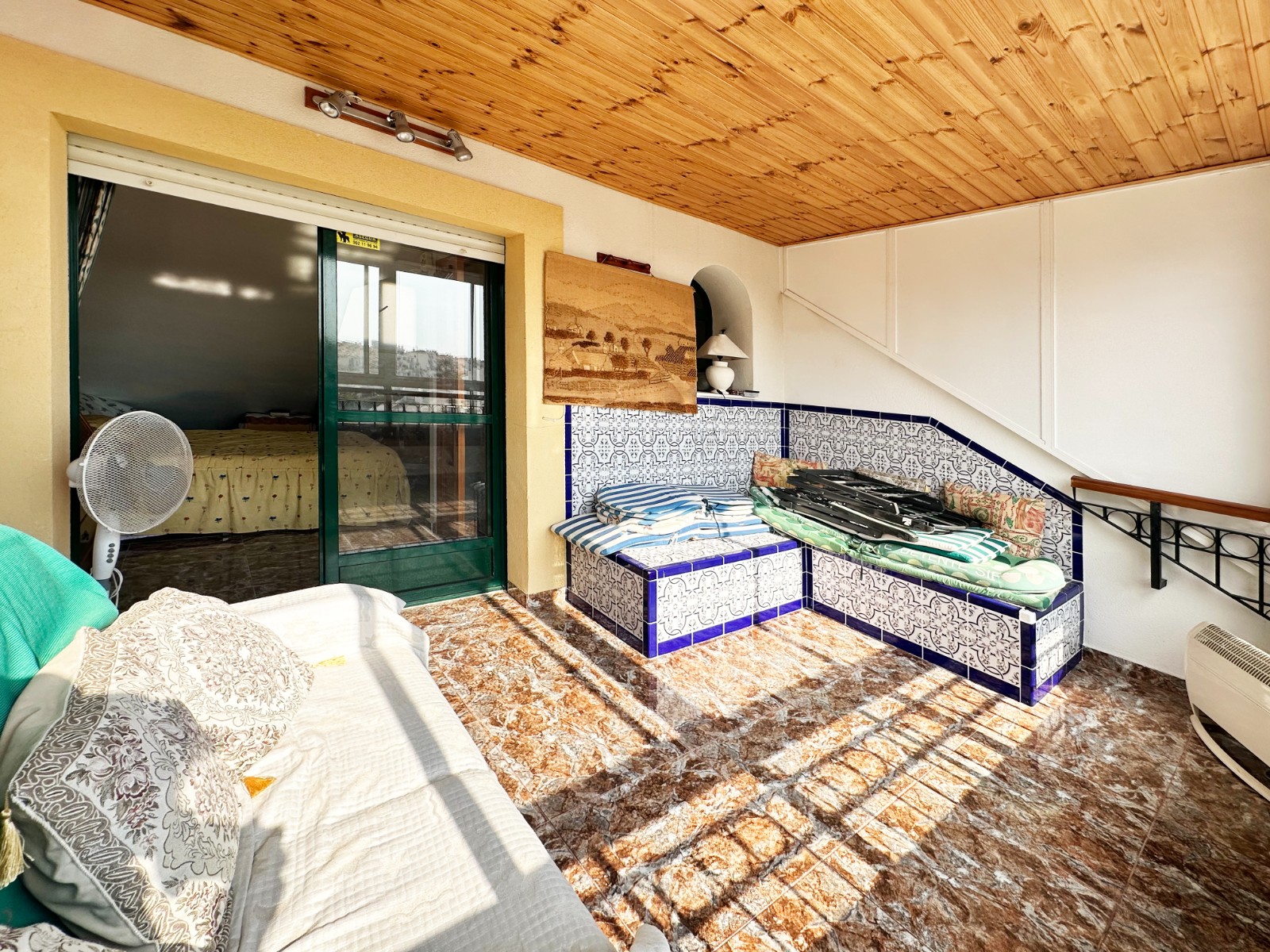 o_1jkg65oco1v3mcbb5l81aii15gq4d Town House in Orihuela Costa, Alicante