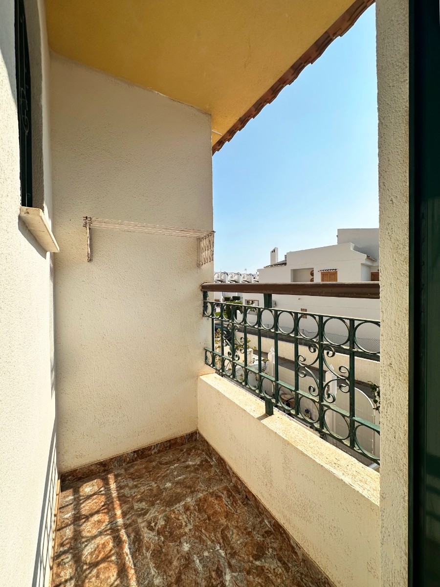 o_1jkg65ocooc4qab13mt8m98rj3n Town House in Orihuela Costa, Alicante