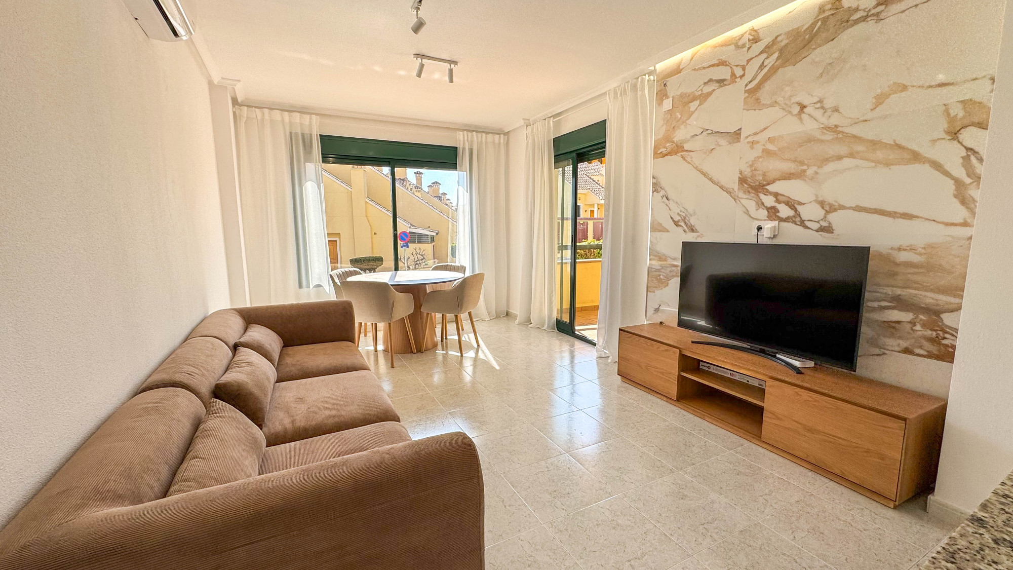 o_1jkloai251l551s6c1d8s1ek0vkf2p.jpg Apartment for sale in Orihuela Costa
