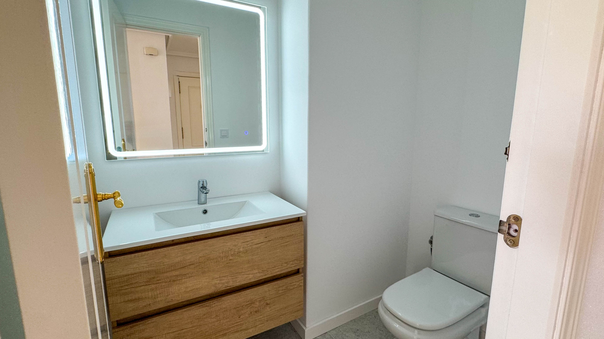 o_1jkloai25oj519s718crj1c1e3831 Apartment in Orihuela Costa, Alicante