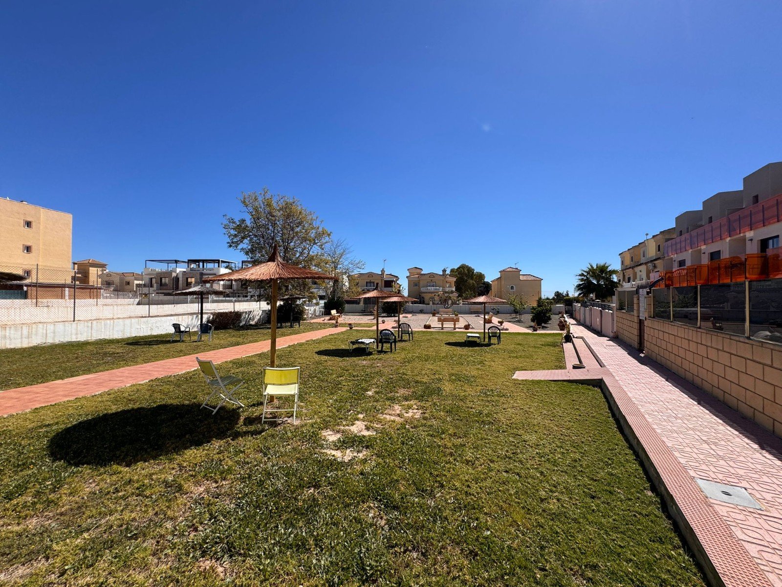 o_1jl6kqhkloa8kbrdrgjdi1ihg3n