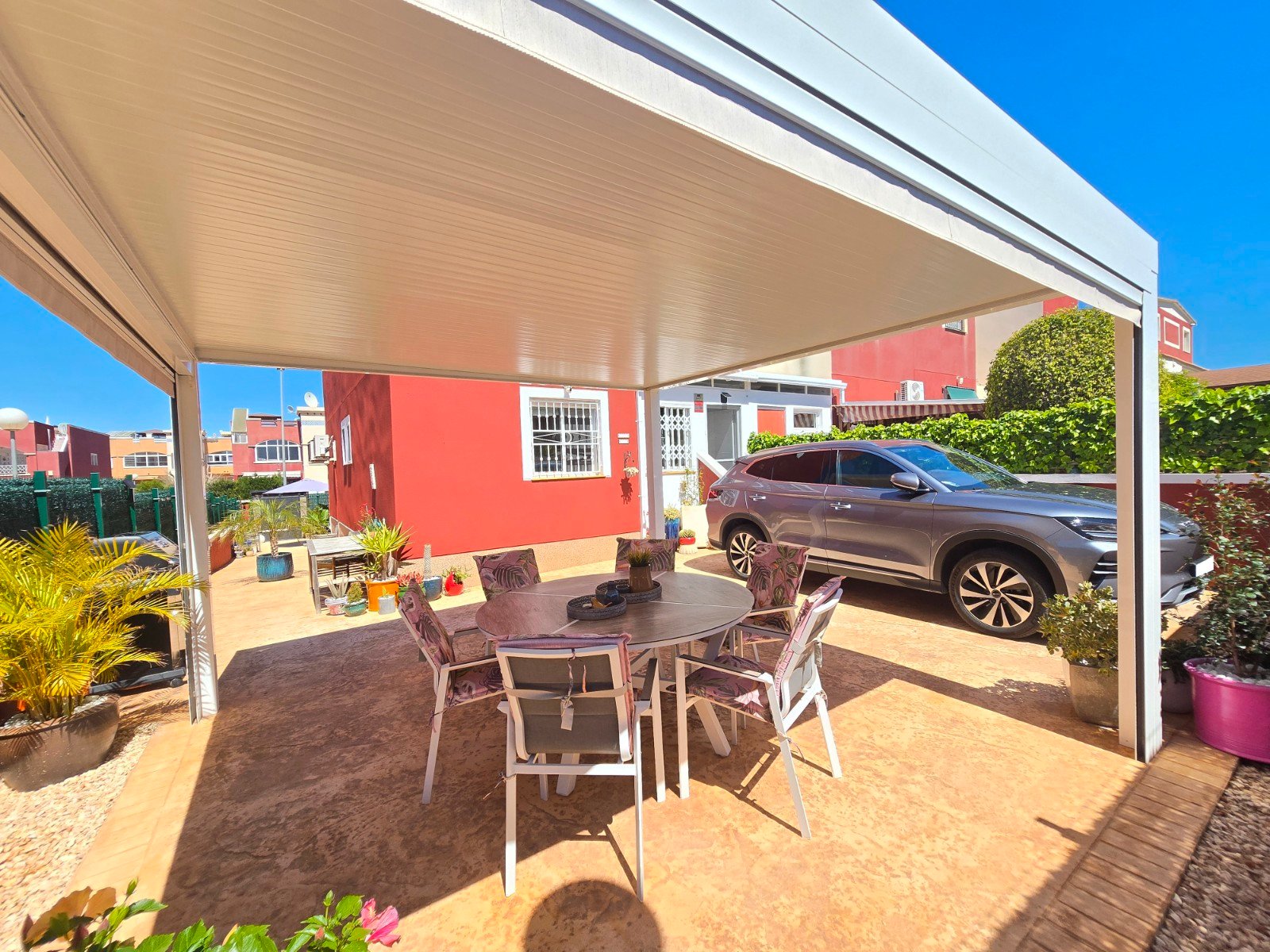 o_1jlho1gva1ks4osjcitk8av2g2u