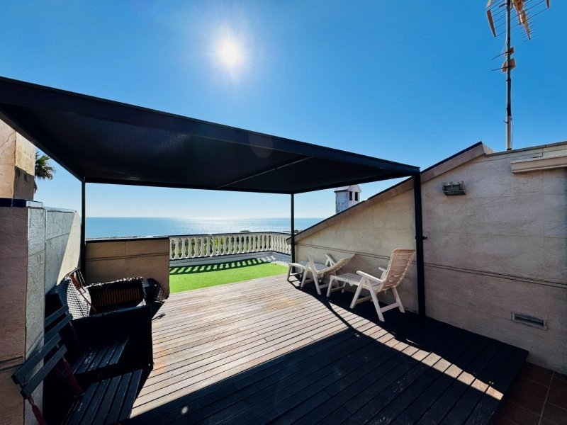 o_1jlm1qfoi14cqdpcj2derr101c3k