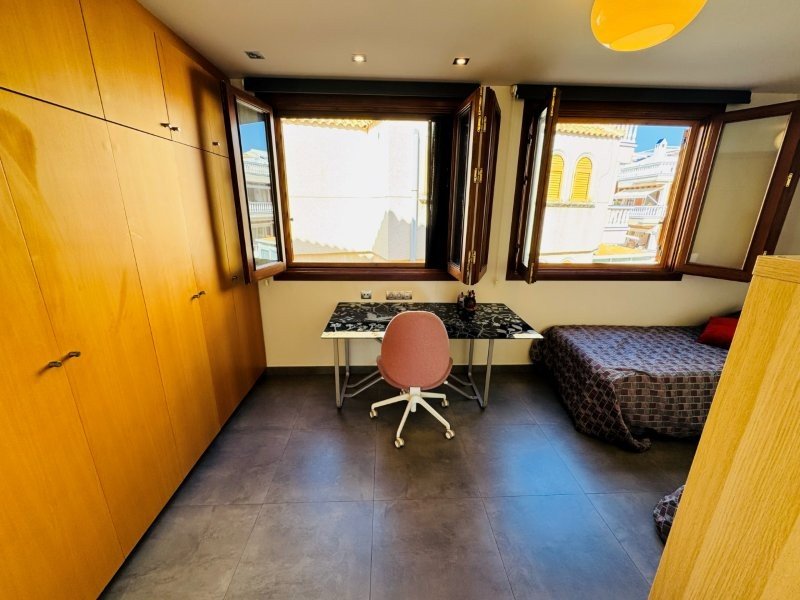 o_1jlm1qfoi1ba5u954693jk1qni4j